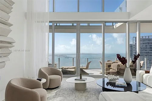 300 Biscayne Boulevard Way Photo 1