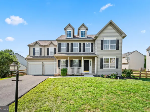 8 Marion Dr, Thorndale, PA 19372