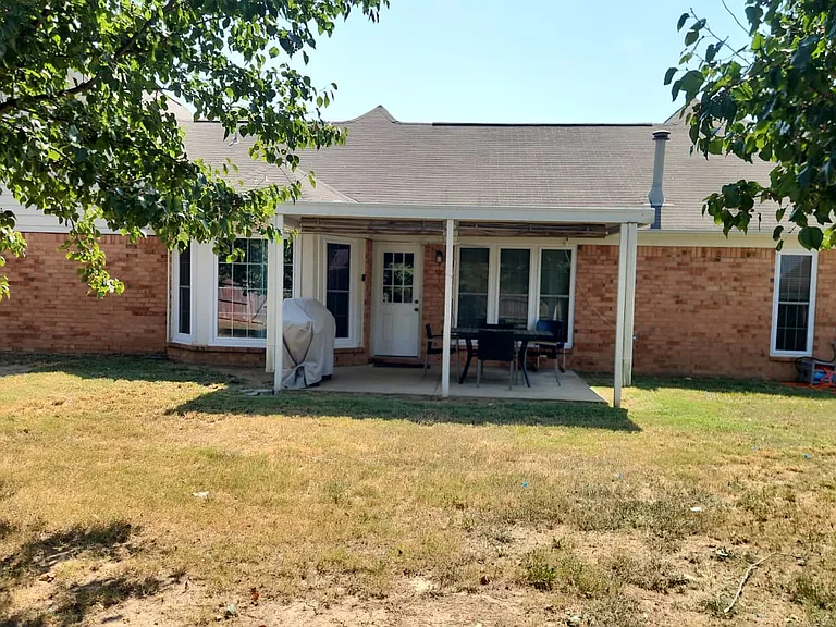 2696 Baird Dr — Photo 37