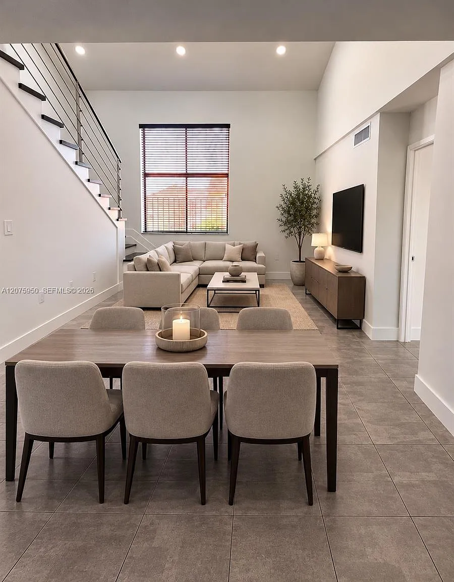 Residencial El Prado Cond — Photo 1