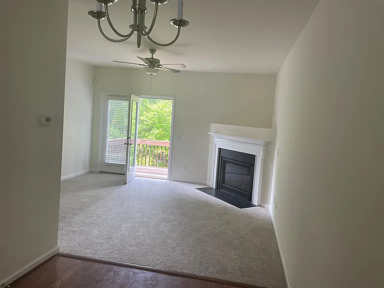 1668 Holly Grove Way — Photo 16