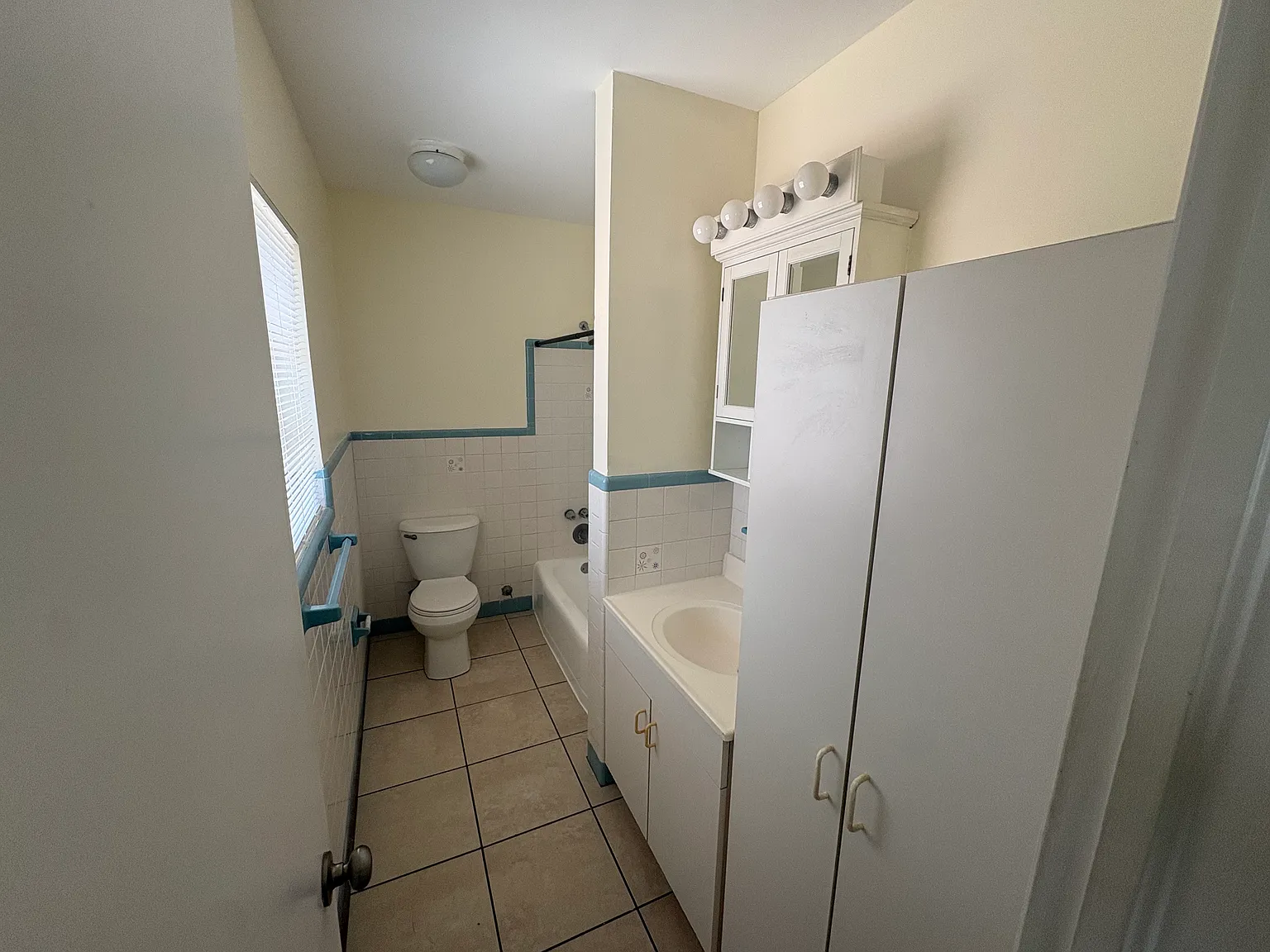 1 bed, 750 sqft, $1,550 — Photo 3