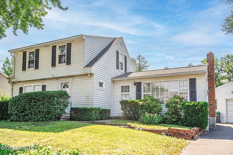 2nd image of 42 Waterman Avenue