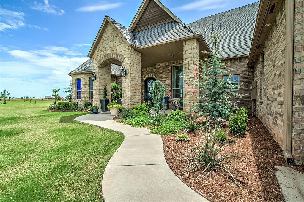 ゆっこ36 15936 SW 12th St, Yukon, OK 73099 | MLS #1178993 | Zillow