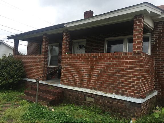 2nd image of 16 Circle St