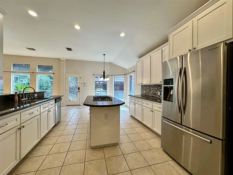 1318 Cedar Terrace Ct — Photo 6