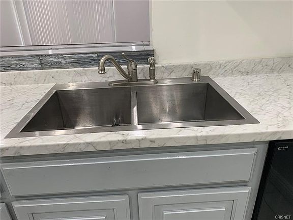 4th image of 8120 Winter Gardens Blvd