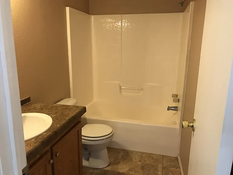 3513 Smith St — Photo 31