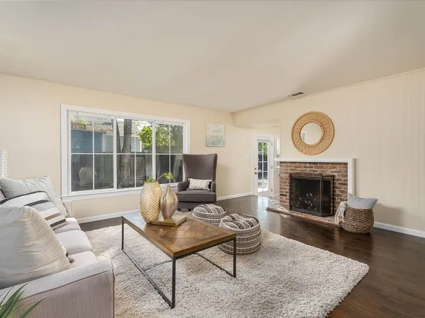 2510 Kent Dr, Sacramento, CA 95821