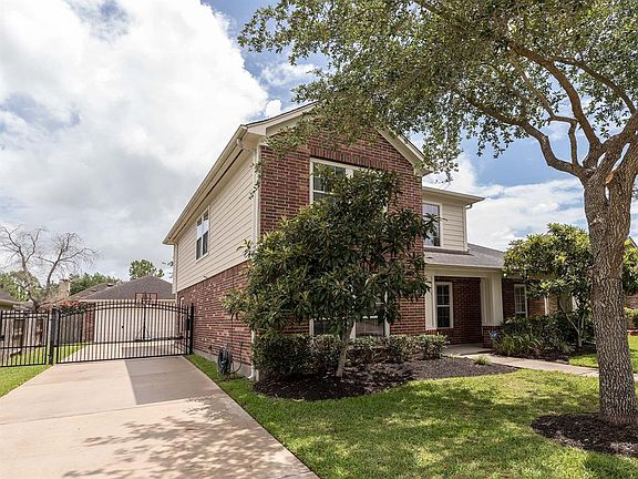 2nd image of 6164 Blackburn Ct