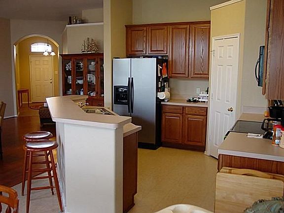 4th image of 809 Chrissy Creek Ln