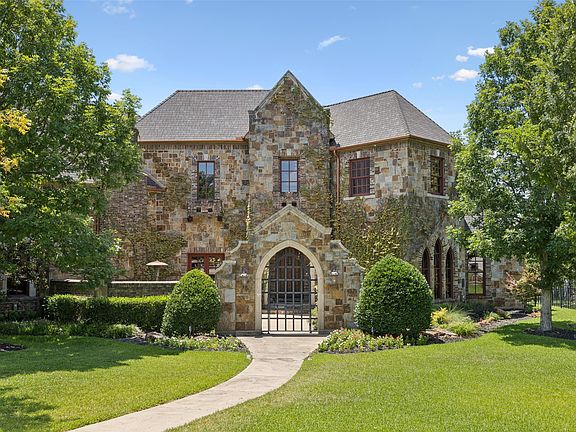 2nd image of 1508 Glenmeade Ct