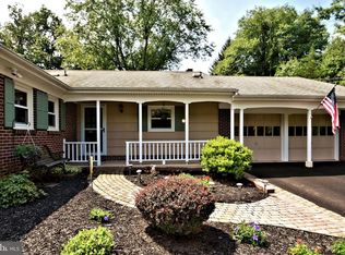 2112 Goodwin Ln, North Wales, PA 19454