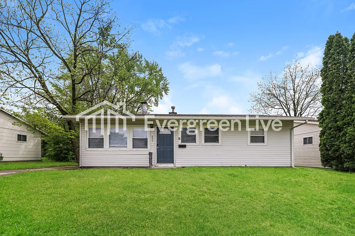 Building Photo - 605 Mead Ln