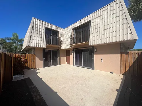 5714 57th Way Photo 1