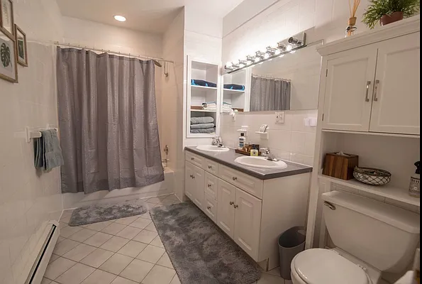 Rented by KNP Realty LLC | media 24