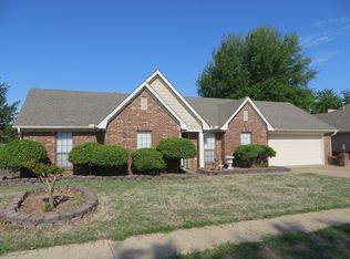 520 Countryside Dr, Marion, AR 72364