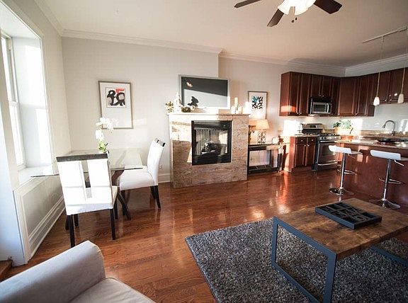 5th image of 3527 S King Dr APT 2N