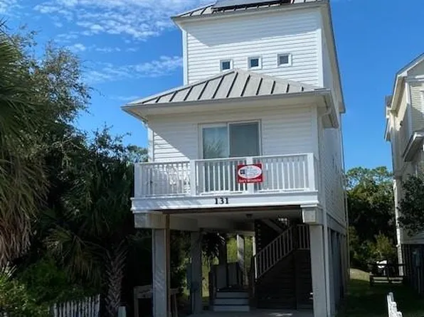 131 Gunn St, Eastpoint, FL 32328