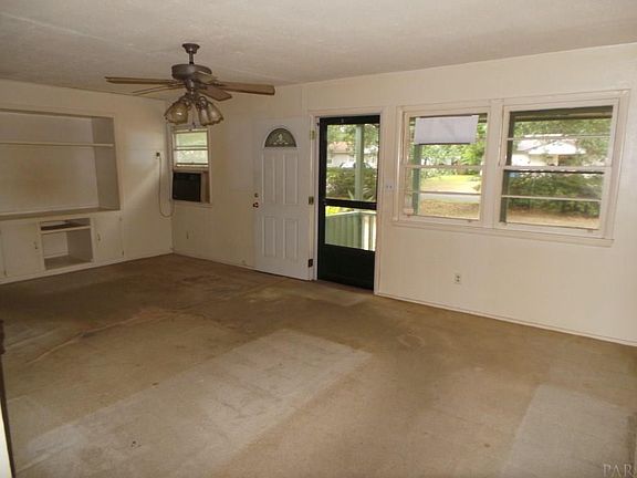 4th image of 5636 Ventura Ln