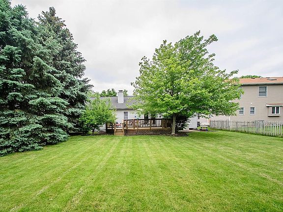 4th image of 5706 Dartmouth Ct