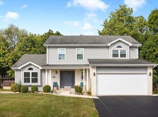 16600 Edgewood Dr, Plainfield, IL 60586
