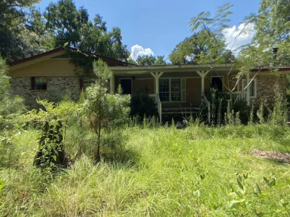 1543 N Beech St, Picayune, MS 39466