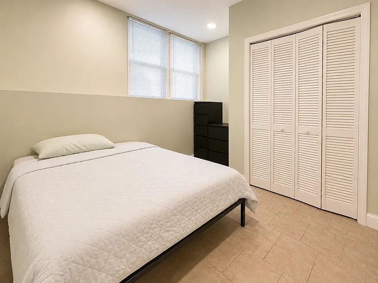 299 Dudley Street — Photo 10