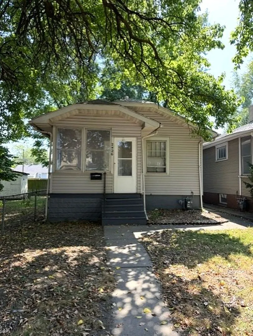 House for Rent! — Photo 1