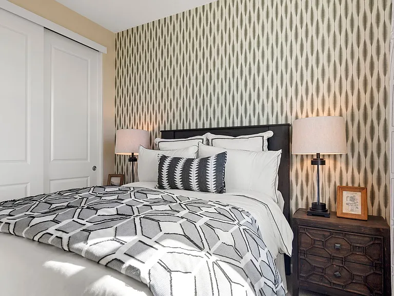 Spacious Townhomes in Provence at Natomas — Photo 41