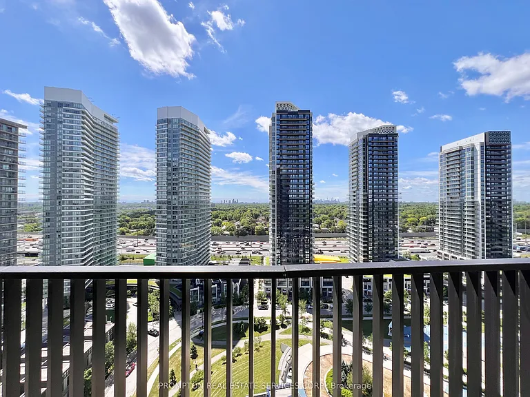 68 Esther Shiner Blvd #2016 — Photo 9