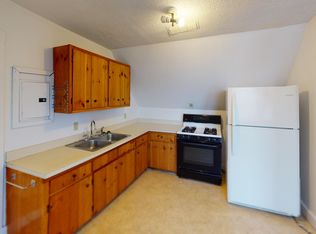 279 S Main St, White River Junction, VT 05001