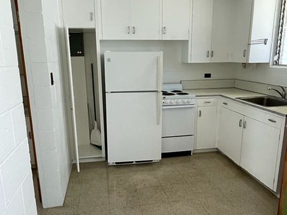 2nd image of 913 Coolidge St #80175DFA1