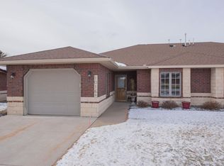 1016B Jasmine Ln #B, Stevens Pt, WI 54482