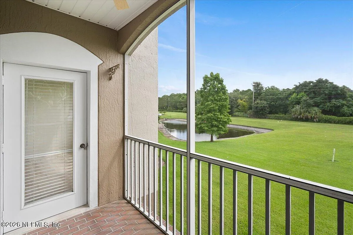 3 bed, 2.0 bath, 1408 sqft, $1,795 — Photo 1