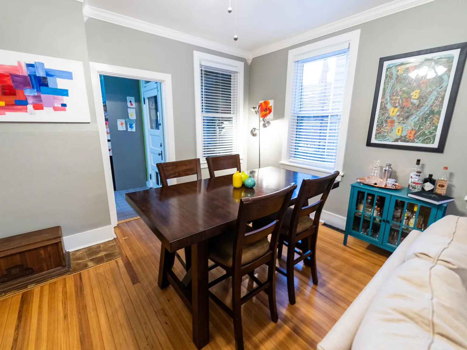 4 bed, 1983 sqft, $2,200 — Photo 3