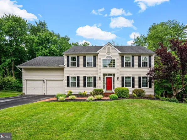 1509 Colonial Dr, Garnet Valley, PA 19060