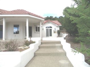 239 Sedillo Hill Rd, Tijeras, NM 87059