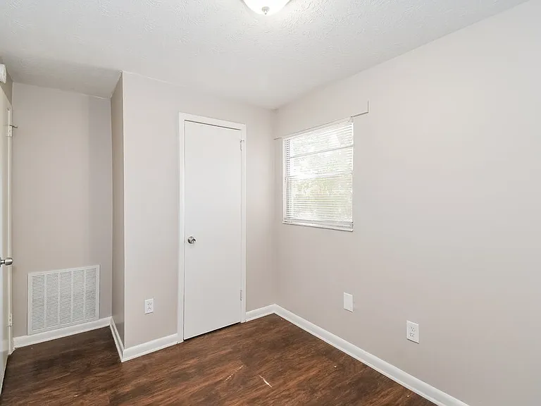 5664 Minocqua St — Photo 13