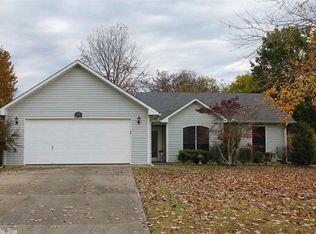 9 Eve Ln, Conway, AR 72034