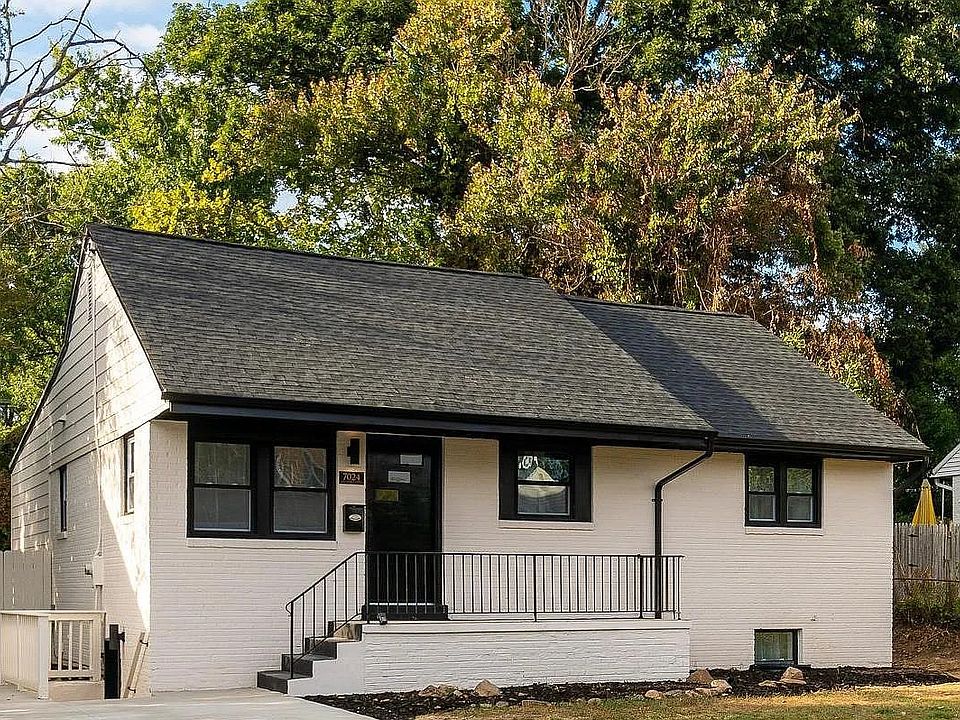 1st image of 7024 Lee Park Ct