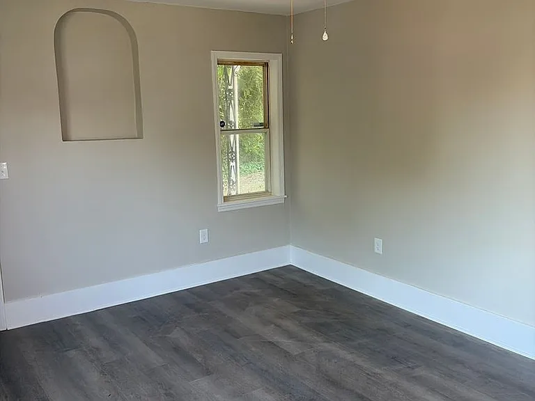 2502 Druid Hills Dr — Photo 3