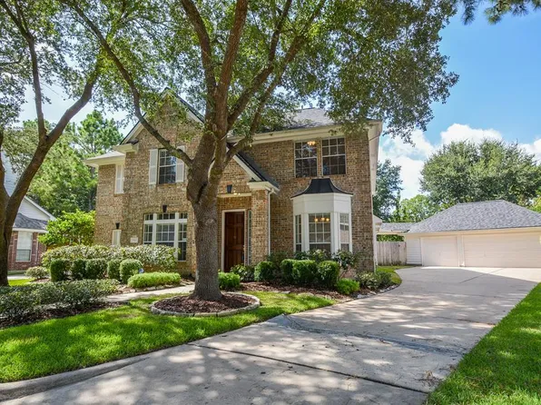 910 Chinni Ct, Houston, TX 77094