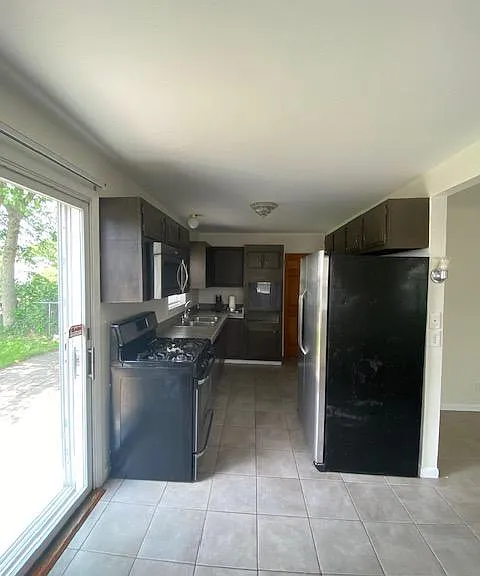 1789 Bacon Ave — Photo 6