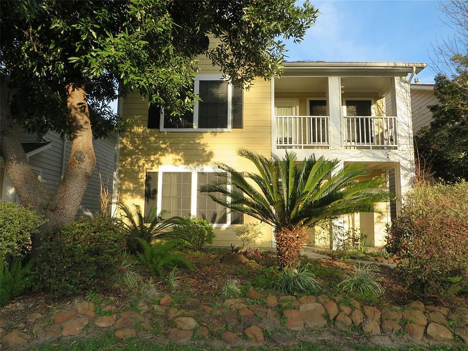 1st image of 18606 Atasca Oaks Dr