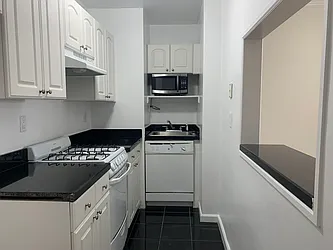 Rented by Stonehenge NYC LLC