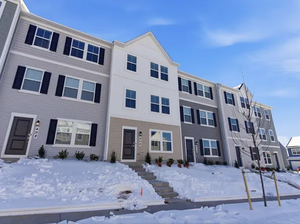 406 18th Ave, Ranson, WV 25438