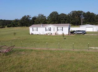 374 County Road 3112, De Kalb, TX 75559