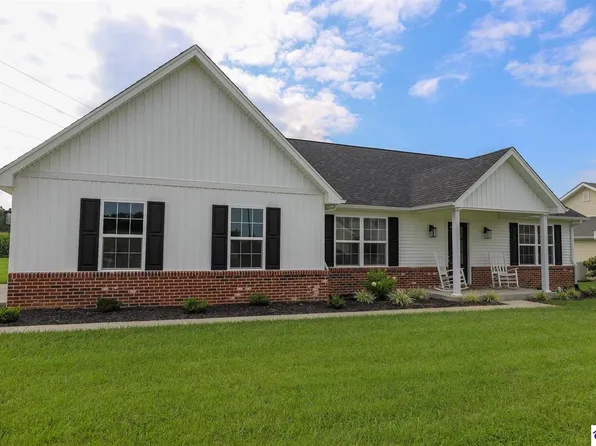 510 Saint Andrews Dr, Vine Grove, KY 40175