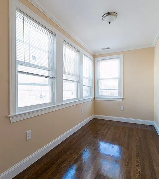 4803 Washington St #3 — Photo 11